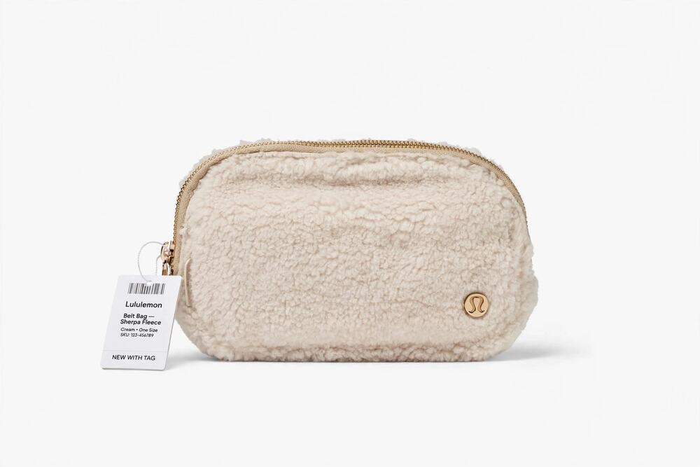 Lululemon Everywhere Belt Bag 1L Sherpa Fleece Cream NWT Crossbody